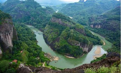 武夷山在福建哪个市那里是产茶的吗?_武夷